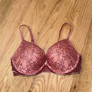 Victoria’s Secret Very Sexy Push Up Bra Pink Lace Velvet Size 34C